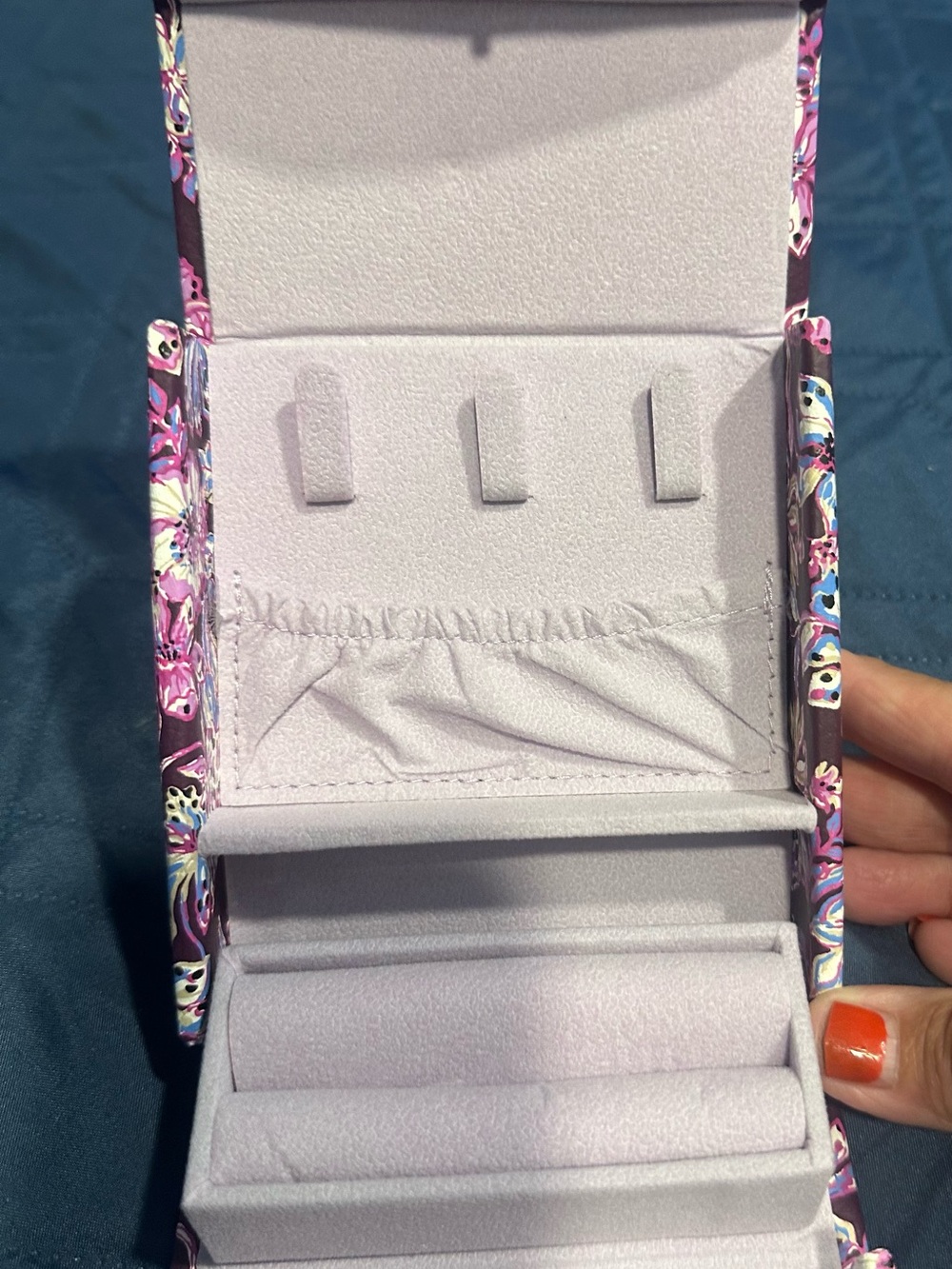 NWT Lilly Pulitzer Floral Jewelry case with 4 separate compartments - Picture 5 of 14